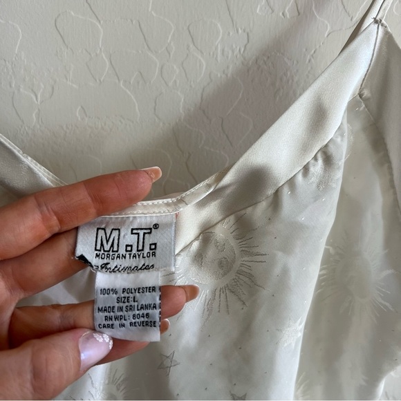 Vintage Morgan Taylor Intimates Stars Moon Sun Nightgown Slip Dress - Picture 7 of 12